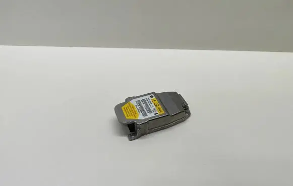 BMW 5 E60 E61 Airbag control unit/module 9160557 65779160557 6577916055701