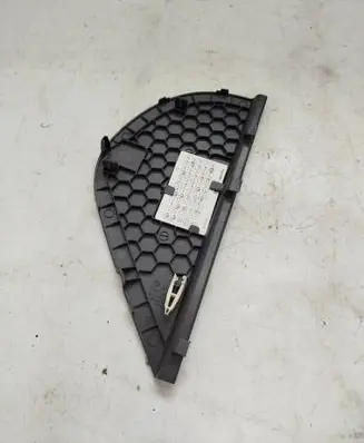 Volkswagen Polo Fuse box cover 6Q0010270 6Q0858217F