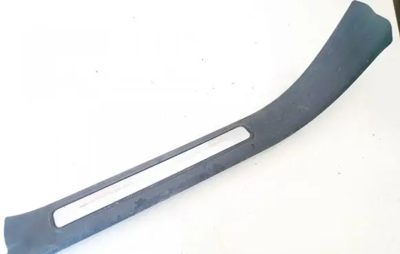 Mercedes-Benz A W169 Front sill trim cover a1696801074re