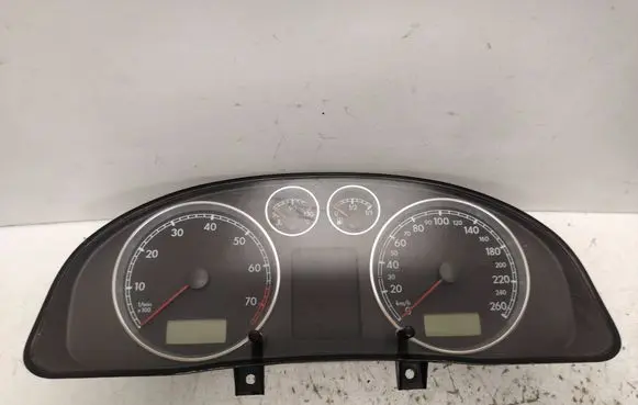 Volkswagen PASSAT B5.5 Speedometer (instrument cluster) 3B0920807 VWZ7Z0B6598123 1312020608