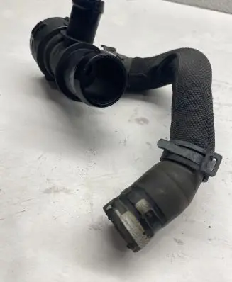 Audi A4 S4 B8 8K Engine coolant pipe/hose 4F0122293A