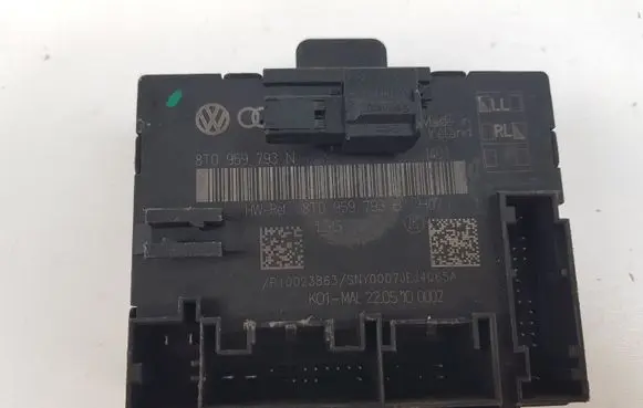 Audi A4 S4 B8 8K Door control unit/module 8T0959793N 8T0959793B