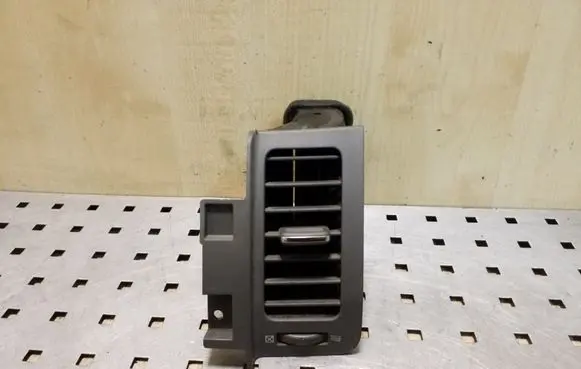 Nissan X-Trail T31 Dash center air vent grill 68750JG00B P19650A75010