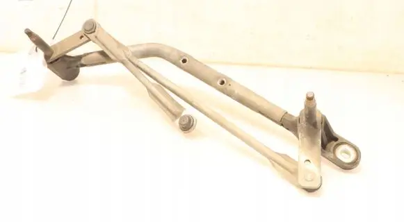 Front wiper linkage