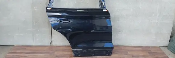 Skoda Enyaq iV Rear door 3938683