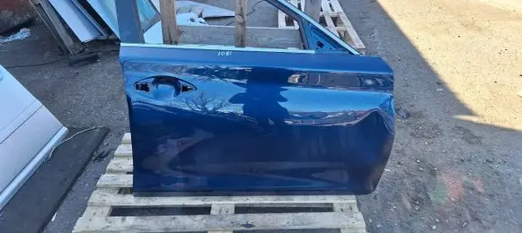 Infiniti Q50 Front door