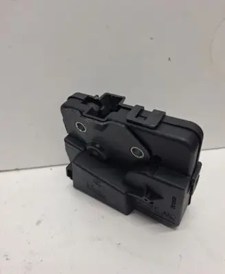 BMW 5 E60 E61 Tailgate window lock/catch/latch 8218849