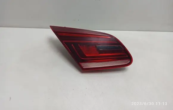 Volkswagen PASSAT CC Tailgate rear/tail lights 3C8945307T