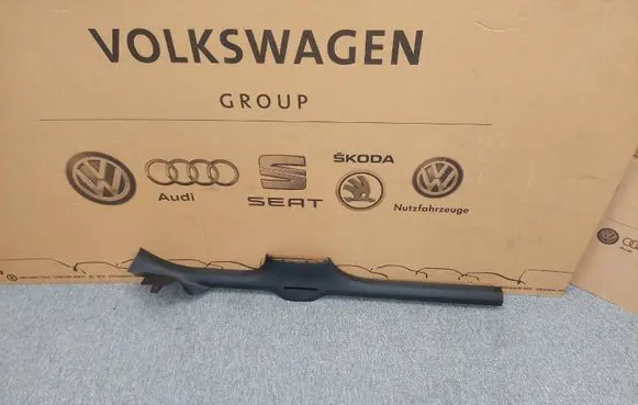 Volkswagen Golf VII Front sill trim cover 5GM853371B