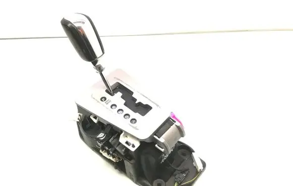 Chrysler Voyager Gear selector 04766410AD 105510977