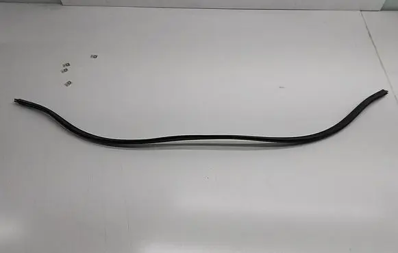 Volkswagen Tiguan Engine compartment rubber 5NA823723