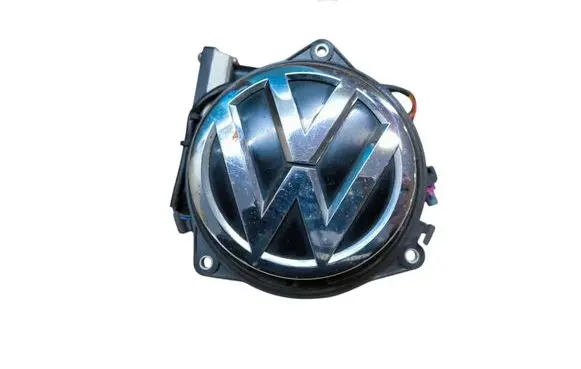 Volkswagen Golf VII Tailgate handle with camera 5G9827469F