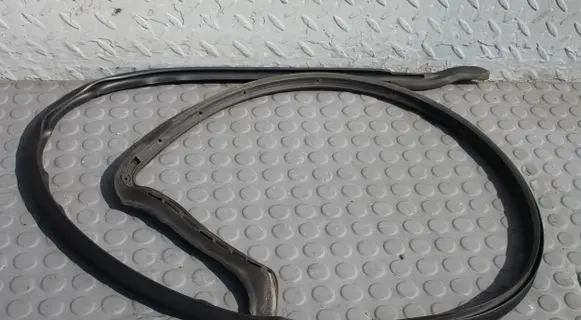 Honda HR-V Rubber seal loading door 
