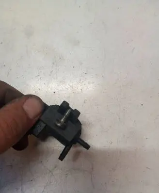 Volvo V60 Valve vacuum 31219977