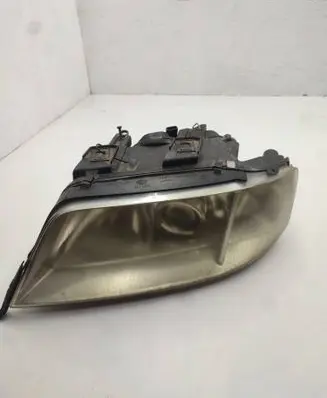 Audi A6 S6 C5 4B Headlight/headlamp 14847300