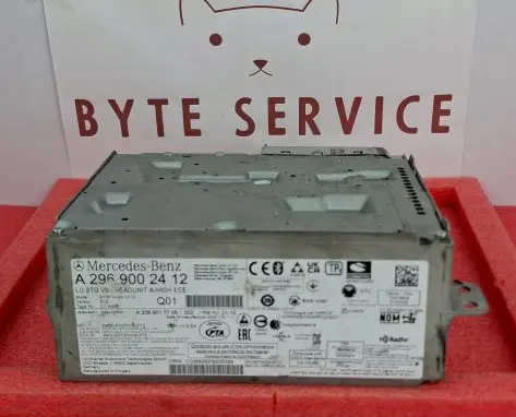 Mercedes-Benz EQS X296 Radio/CD/DVD/GPS head unit A2969002412