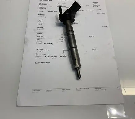 Mercedes-Benz E W211 Fuel injector A6420700487 6420700487 0445115