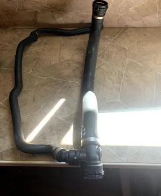 BMW 1 F20 F21 Engine coolant pipe/hose 7811127