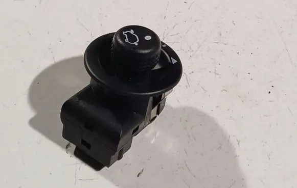 Ford Fiesta Wing mirror switch 1S7T17B676AA