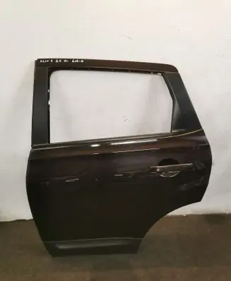 Nissan Qashqai Rear door 