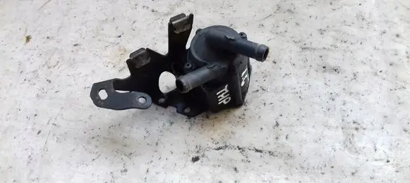 Citroen C5 Water pump V7553914080