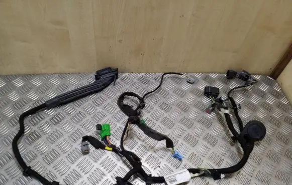 Volvo XC60 Front door wiring loom 31254916