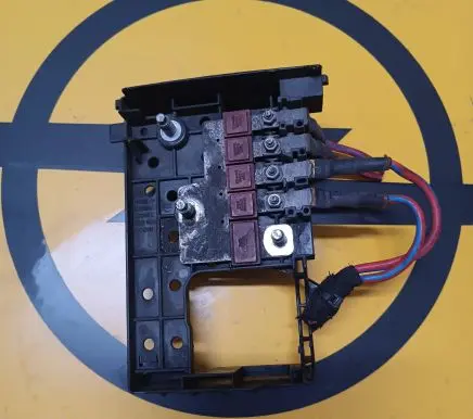 Opel Astra J Positive wiring loom 13302307