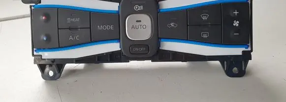 Nissan Leaf I (ZE0) Climate control unit