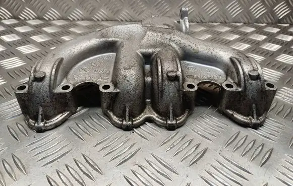 Skoda Octavia Mk2 (1Z) Intake manifold 03G129713K