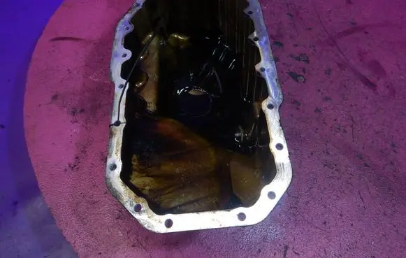 Volkswagen Golf III Oil sump