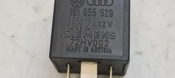 Volkswagen PASSAT B4 Other relay 191955529 72HV002