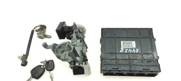 Mitsubishi Outlander Engine ECU kit and lock set MR587312 X1T14073M