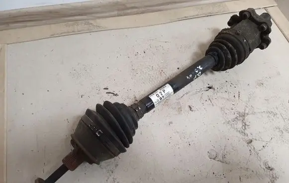 Audi A8 S8 D3 4E Front driveshaft 4E0407272P
