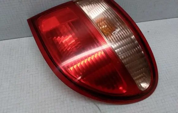 Nissan Almera N16 Rear/tail lights