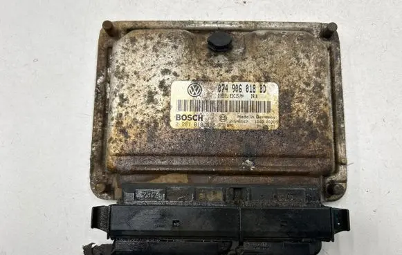 Volkswagen II LT Engine control unit/module 074906018BD 28SA5167 0281010638