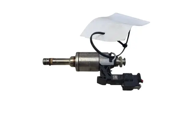 Audi A3 S3 8V Fuel injector 0261500248