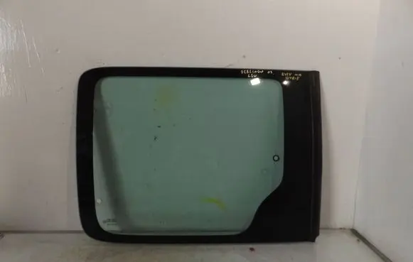 Citroen Berlingo Sliding door window/glass 