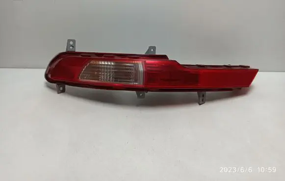 KIA Sportage Rear bumper light 