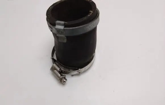 Ford Focus Air intake hose/pipe C1B16F075AD