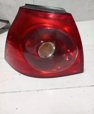 Volkswagen Golf V Rear/tail lights