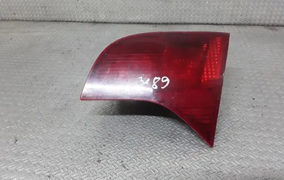 Audi A4 S4 B7 8E 8H Tailgate rear/tail lights 8E9945094