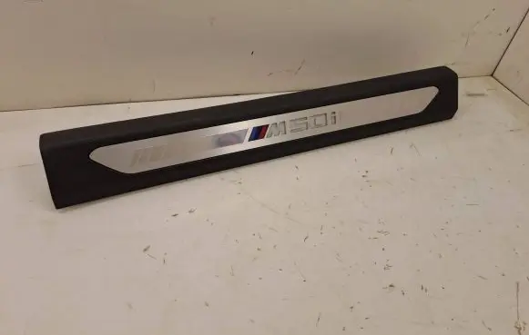 BMW X7 G07 Front sill trim cover 7434240
