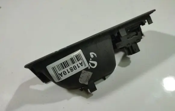 Volvo V50 Front door window switch trim 