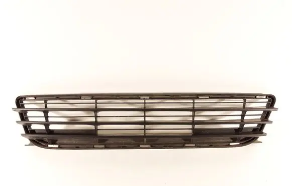 Toyota Corolla E120 E130 Front bumper lower grill 5311213010