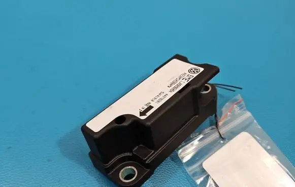 Volkswagen PASSAT B5.5 Fuel cut-off switch 1J0909606N IMPRK1534902