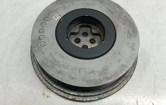 Mercedes-Benz E W213 Crankshaft pulley A6540300003