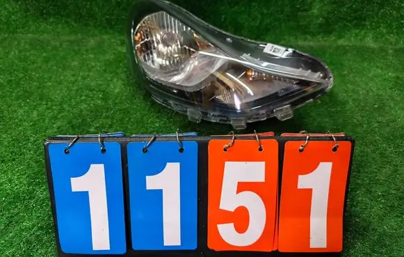 Hyundai i10 Headlight/headlamp 