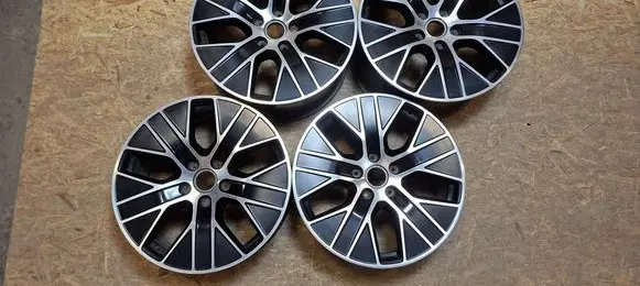 Porsche Taycan 9J1 R20 alloy rim 9J1601025K 9J1601025J K15K222
