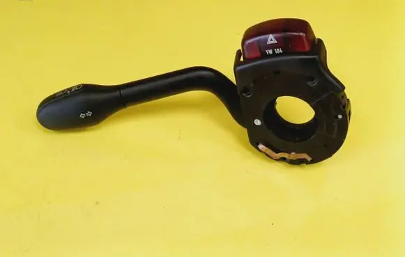 Volkswagen PASSAT B4 Indicator stalk QC88S97