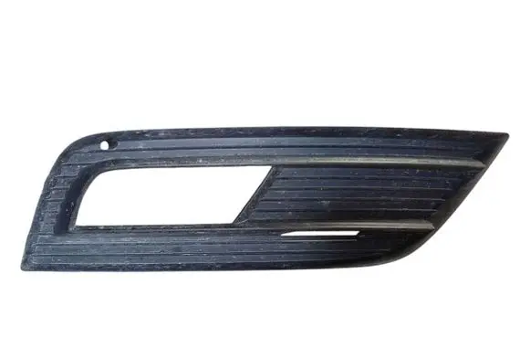 Audi A4 S4 B8 8K Front fog light trim/grill 8K0807682K